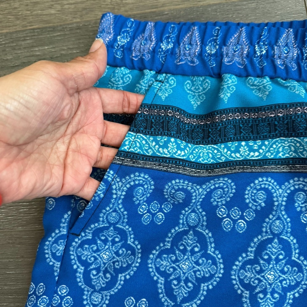 Ann Taylor Pattern Bohemian Tasseled Shorts Blue Size Medium Pattern Batik Gypsy - Picture 5 of 9